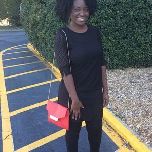 Meet your Posher, Laurencia